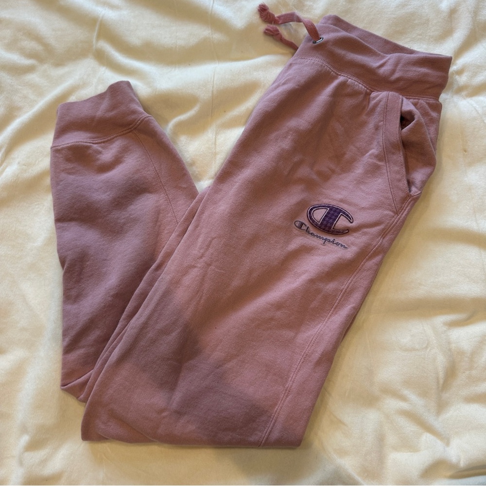 Pink Champion Athleticwear Sweatpants. Used, but pretty good condition. Size M